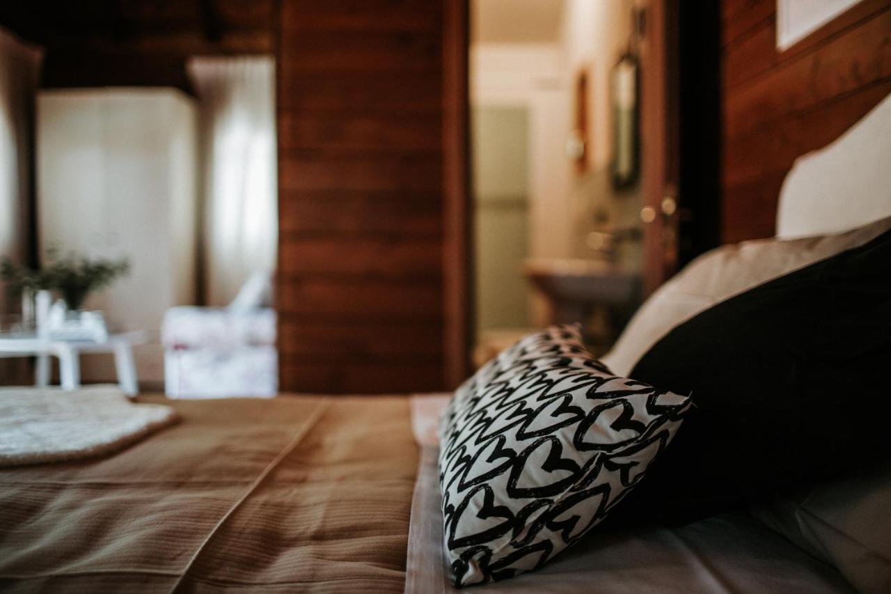 L'Anfora Country Club Bed & Breakfast Basciano ภายนอก รูปภาพ