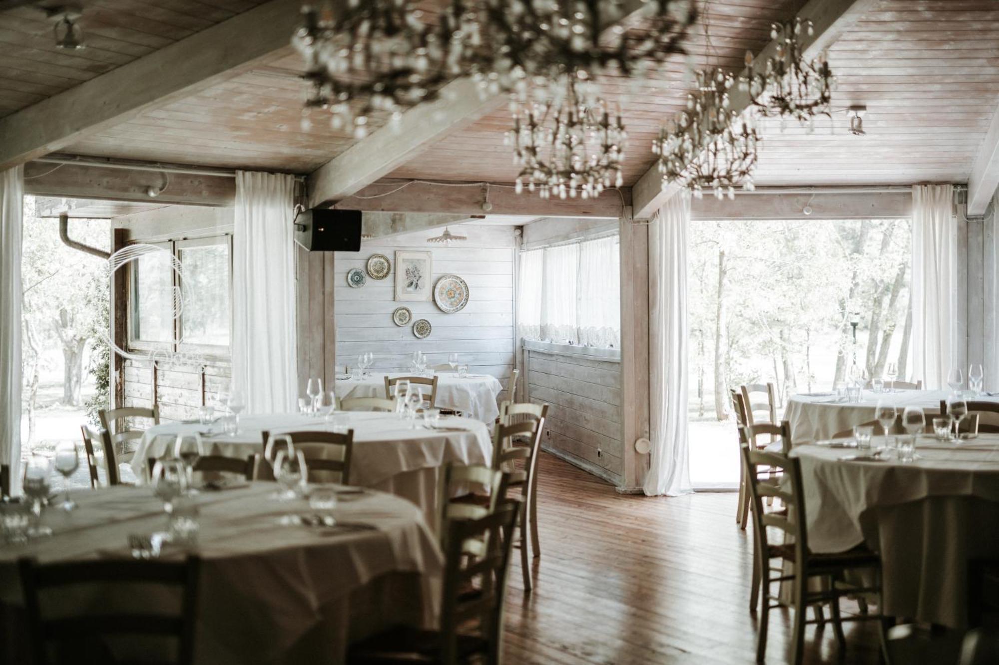 L'Anfora Country Club Bed & Breakfast Basciano ภายนอก รูปภาพ